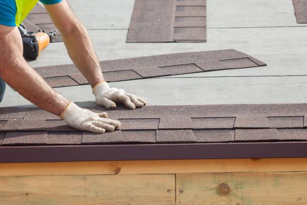 Professional  Roofing repair and installation in Flora, IL